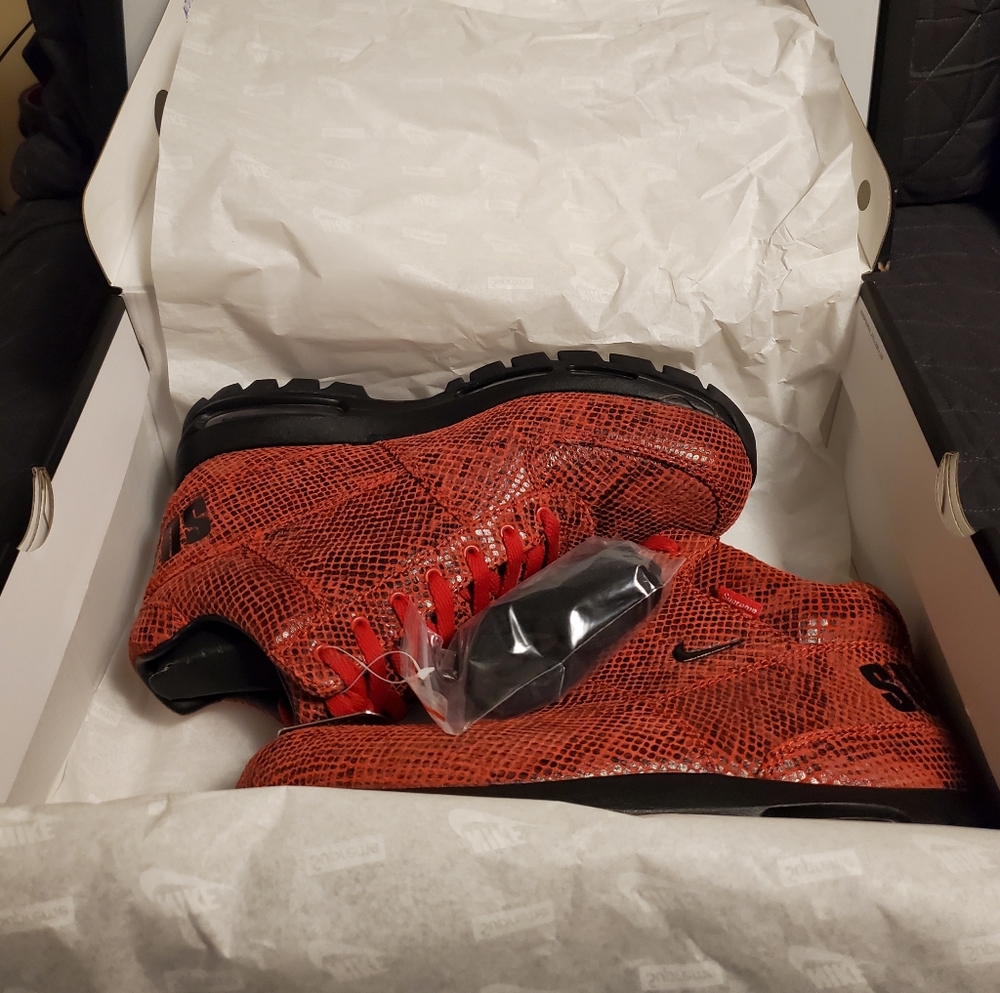 Supreme x Nike Air Max Goadome “Red Snakeskin” 9.5 - Picture 6 of 11